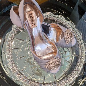 Badgley Mischka Caitlin Light Blue Kitten Heel 9.0